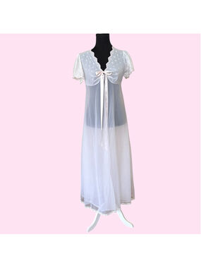 Lenora White Peignoir Robe Embroidered Rose Sheer Vintage Size Small